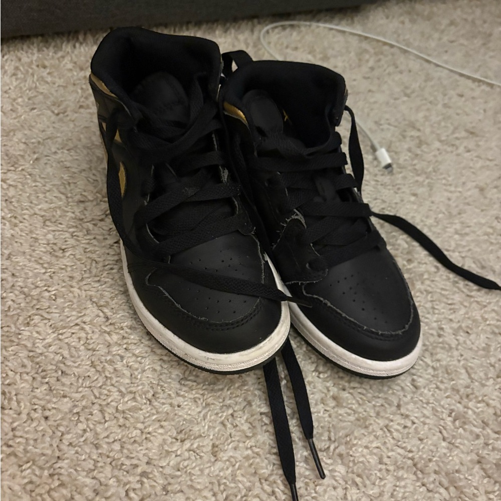 Jordan Kids Sneakers Black and Gold